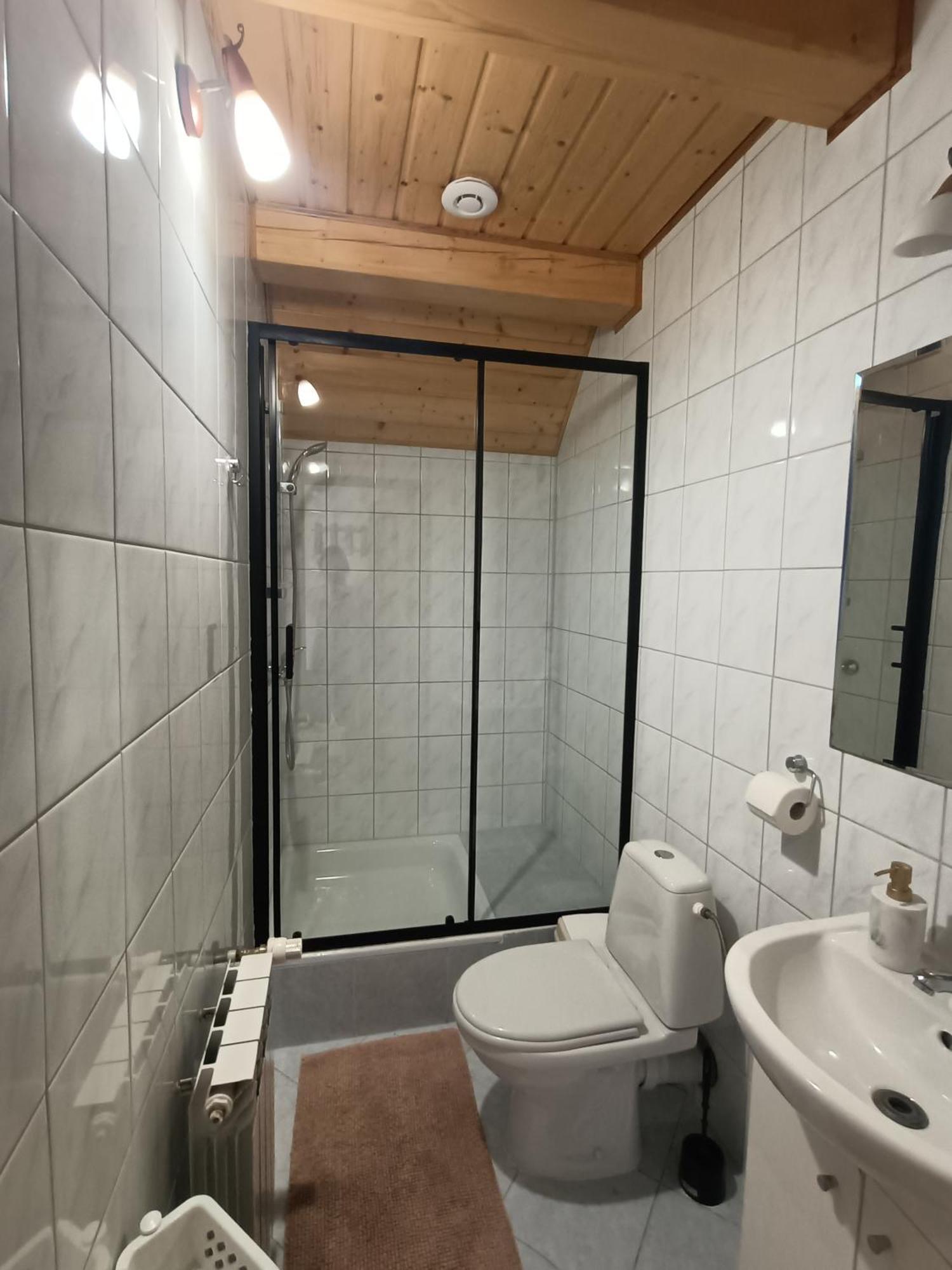 Mala Chatka Wetlina Habitación foto